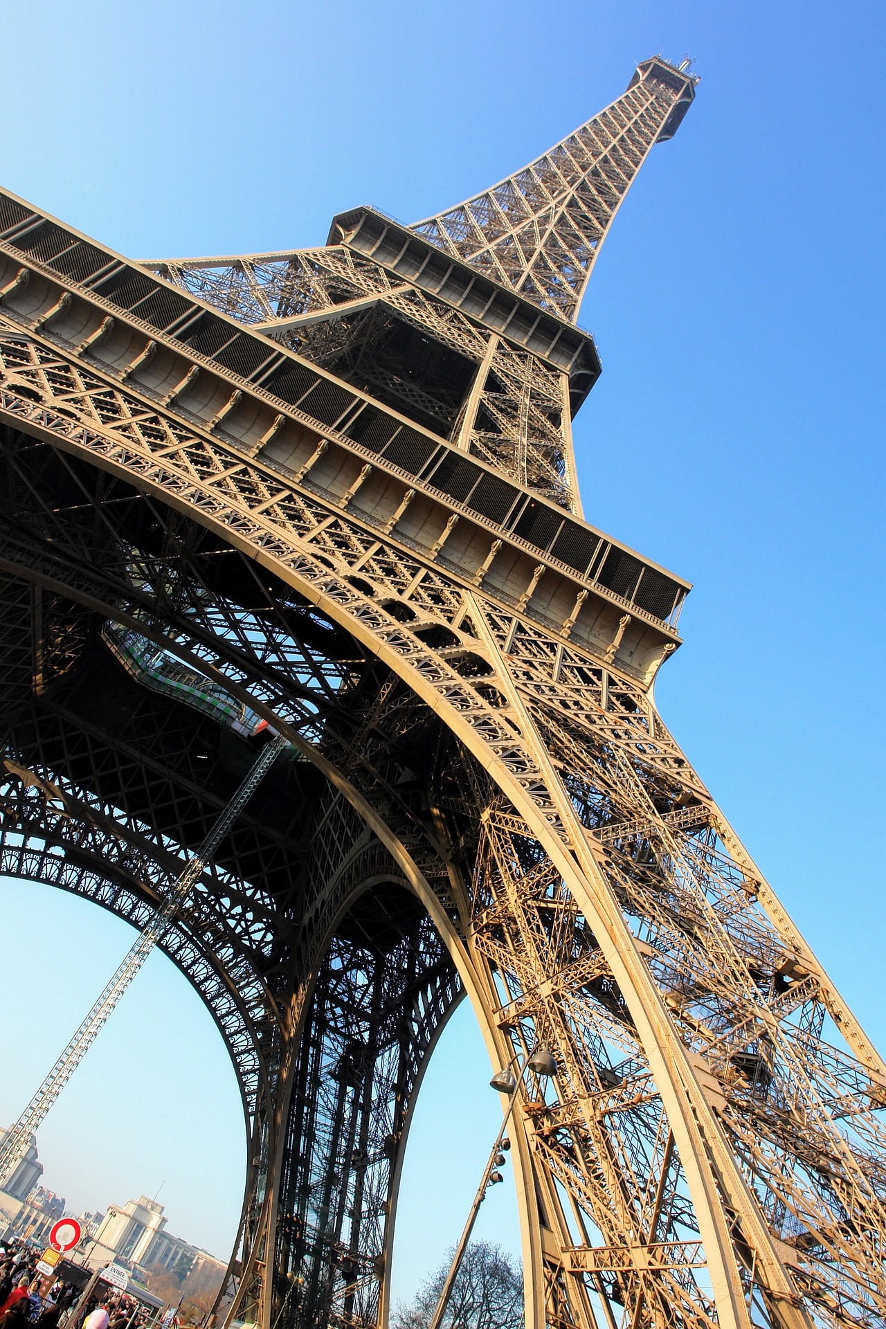 The tower in detail